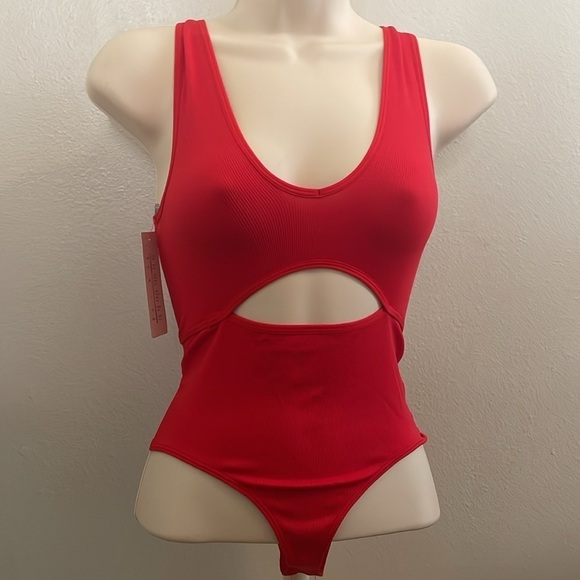 Red Colsie Body Suit NWT XS - Picture 2 of 7